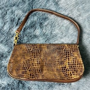 RR brown and gold fake leather vintage bag